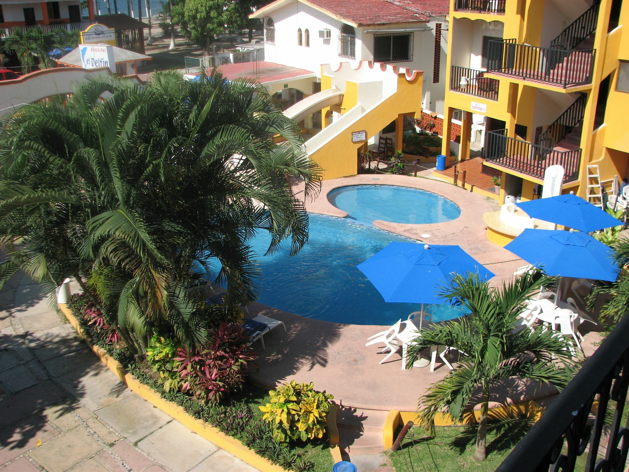 Bungalows El Delfin Rincon de Guayabitos Esterno foto